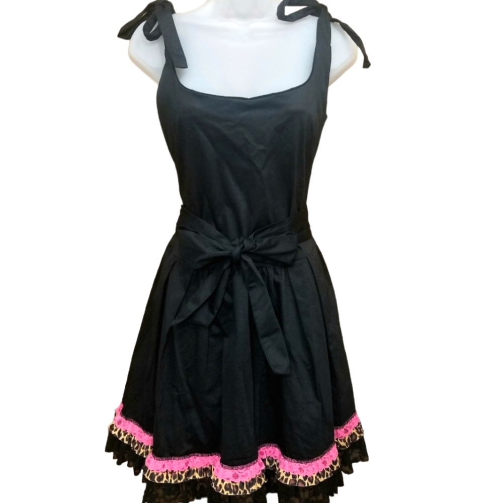 Pinky Pinups Strap Doll Dress - Picture 2 of 10